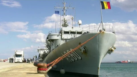 Belgian navy vessel operates on mediterranean sea for SAR Stockbeeldmateriaal 70180963