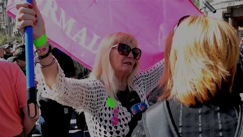 Belgrade Pride 動画素材 75909138