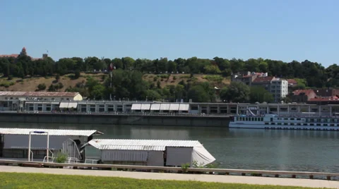Belgrade, river, pan right Stock Footage 30962014