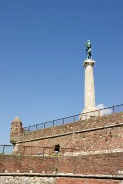 Belgrade winner statue Фото