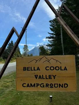 Bella Coola BC Bella Coola Valley campground entrance sign Stock Photos