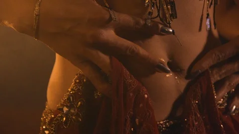 Belly dancer slow motion, warm oriental mood with smoke Video stock 91498252