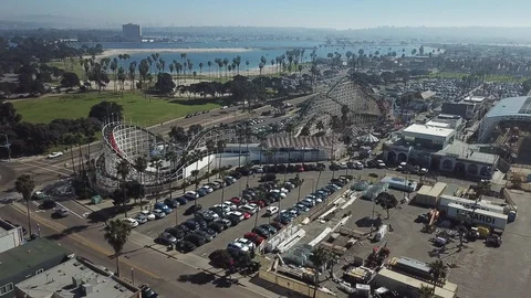 Belmont Park Rollercoaster Drone Flyover 스톡 동영상 88007236