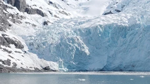 Beloit Glacier, Prince William Sound, close up of glacier face Stock-Footage 247014687