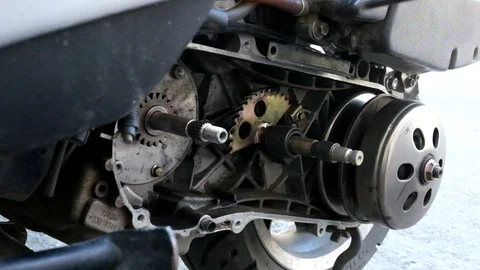 Belt replacement scooter. continuously variable transmission (CVT) Stock Footage 91668260