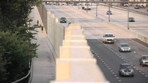 Beltway bridge traffic 스톡 동영상 4007068