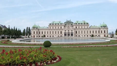 Belvedere Wien Front Stockbeeldmateriaal 340459004