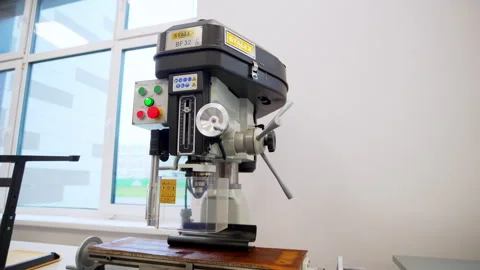 Bench drilling machine for precise metalwork and carpentry Видео 332268962