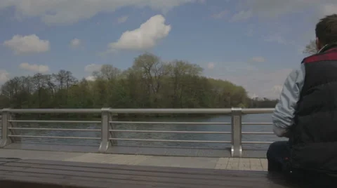 On the bench Vidéo 68079627