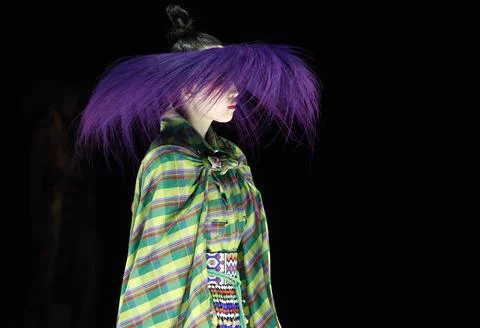 BENCH/ Presents Threads of Dreams - Runway - Tokyo Fashion Week 2027 S/S, Japan  Stock Photos