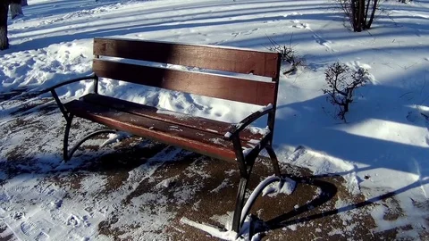 Bench in the winter park Video stock 70692981