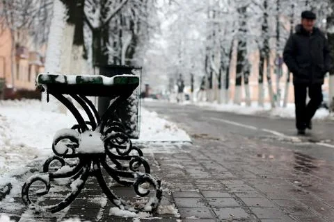 Bench winter sidewalk 写真素材