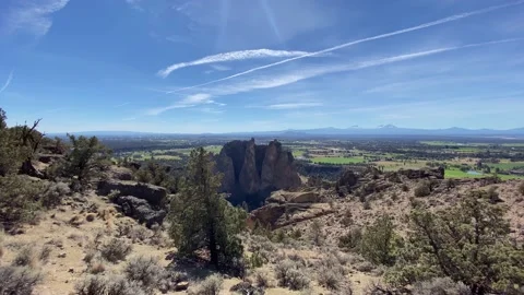 Bend Oregon from Smith Rock State Park Vidéo 170716840