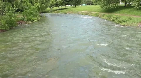 Bend in the river Vidéo 51178750