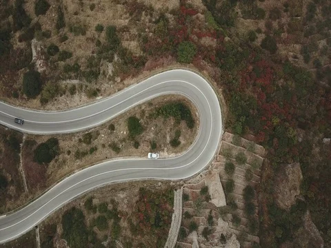 Bend in the Road 스톡 동영상 80730936