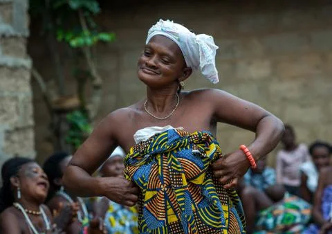 Benin, West Africa, Bopa, woman dancing during a traditional voodoo ceremony Stock Photos