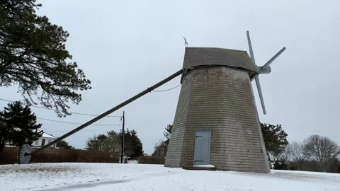 The Benjamin Godfrey Windmill at Chatham, Cape Cod Video stock 170974179