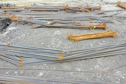 Bent and bundled for construction. Selected according to shape are tied wit.. Stock Photos