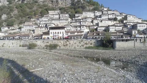 Berat, historic city. Tiny stone streets with white stone houses 4k Vídeo Stock 97341300