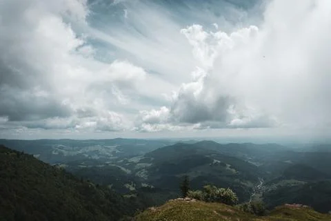 Berglandschaft mit Wolken Stock Photos