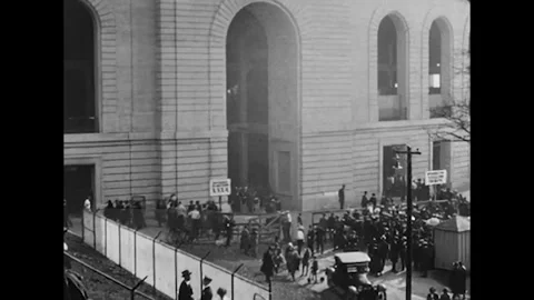 BERKELEY - 1923 - Crowds lining up to enter the newly opened California Memorial Stock Footage 340670328