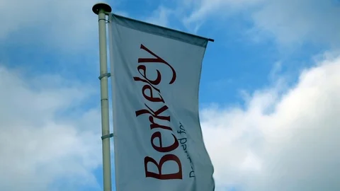 Berkeley Homes plc Flag 库存影片 123980871