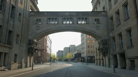 Berlin 18. 4k. Arch Video stock 73172001