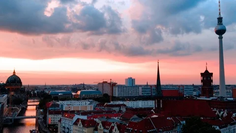 Berlin in the afternoon Video stock 90568528