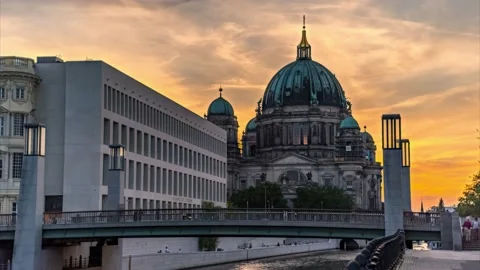 Berlin Cathedral - Berliner Dom - hyper-lapse timelapse evening, Germany 4k Video stock 206130645