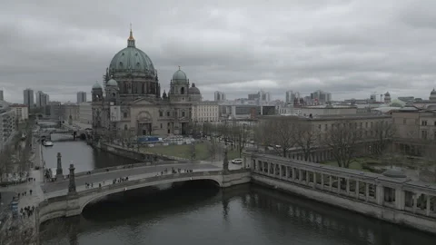 Berlin Cathedral on a cloudy day Stock Footage 305664055