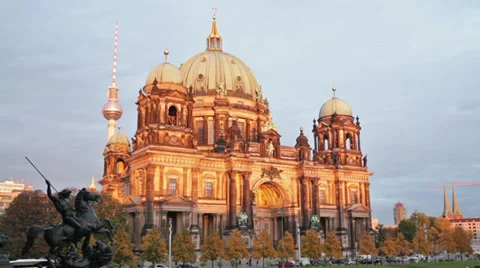 Berlin Cathedral Stock Footage 31901891