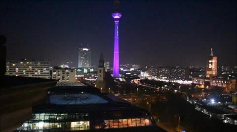 Berlin City at night 库存影片 47670175