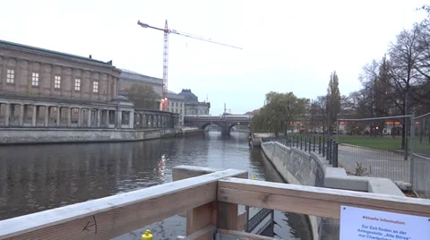 Berlin crane construction Stock-Footage 32851125