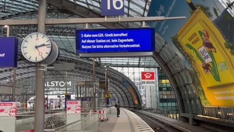 Berlin: Empty platforms at central train station during labour union strike, 4K Stock Footage 257928149