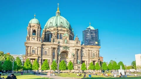 Berlin, Germany 2020-hyperlapse of Berlin Cathedral in Berlin in beautiful Video stock 151226439