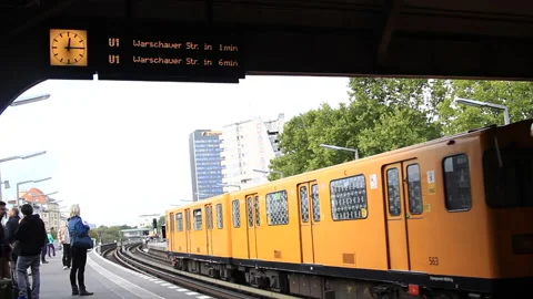 Berlin, Germany - Aug 2014 : Berlin subway train at train station 스톡 동영상 166387295