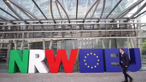 Berlin, Germany - June 3, 2025: Landesvertretung Nordrhein-Westfalen Video stock 314117562