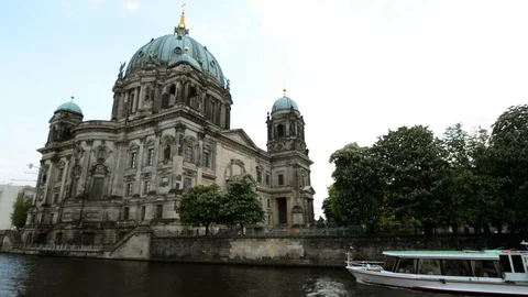 BERLIN - GERMANY, MAY 23, 2017, Cathedral building with Spree river in nasty day 스톡 동영상 127154447