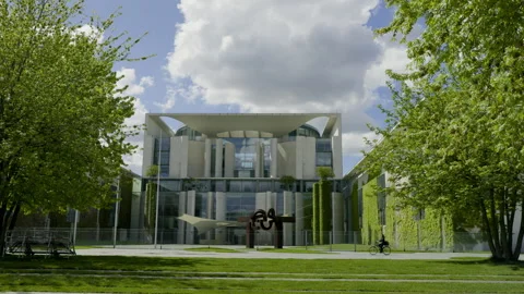 BERLIN, GERMANY - MAY 4, 2025: The Bundeskanzleramt in Berlin, Germany Stock Footage 308520155
