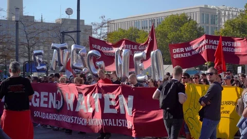 Berlin, Germany, October 13th 2018,  Protest, Anticapitalist, Antifascist 库存影片 97249560
