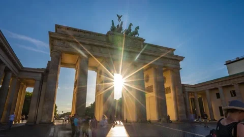 Berlin, Germany, Timelapse View Of Brandenburg Gate 스톡 동영상 138589583