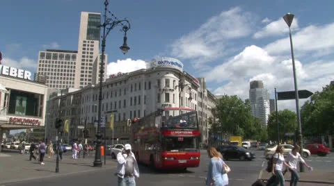 Berlin Kurfuerstendamm Timelapse Stock Footage 24695940