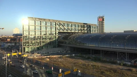 Berlin Main Station (backside) Vídeo Stock 99969290
