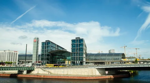 Berlin Main Station time lapse Stock Footage 64982021