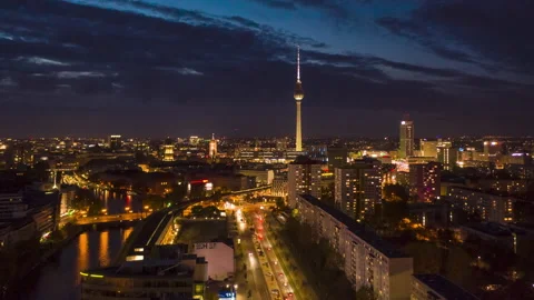 Berlin at Night Aerial Hyperlapse, Motion Time Lapse of Alexanderplatz TV Tower Vidéo 141902146