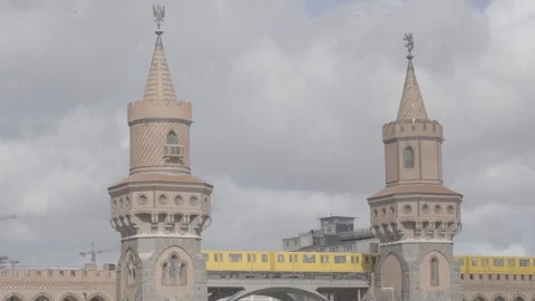 Berlin Oberbaum bridge Train crossing 4k Slow Motion Stock Footage 122920498
