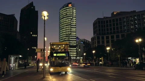 Berlin, Potsdamer Platz Timelapse at sunset 库存影片 165985723