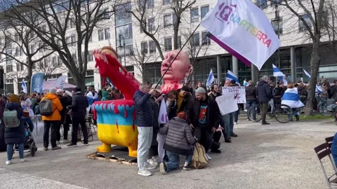 Berlin: Protest under the slogan "No more Putin, war, lies and repression", 4K Stock Footage 268808173