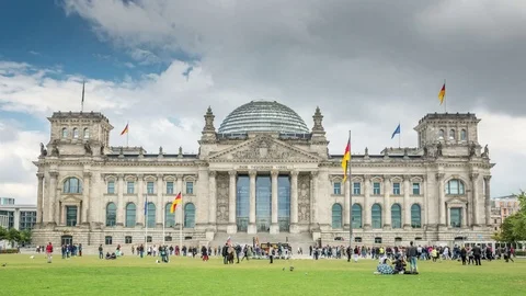Berlin. Reichstag building. Front view. Video stock 71291274