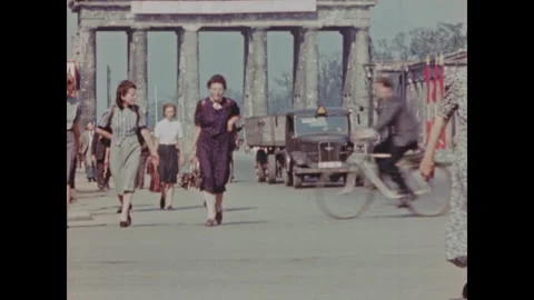 Berlin in ruins Video stock 253685866